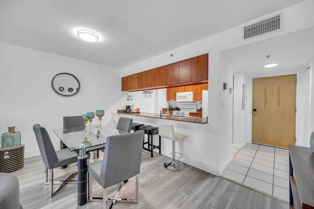 Spacious 1Bedroom Unit Brickell-Free Parking Miami Exteriör bild